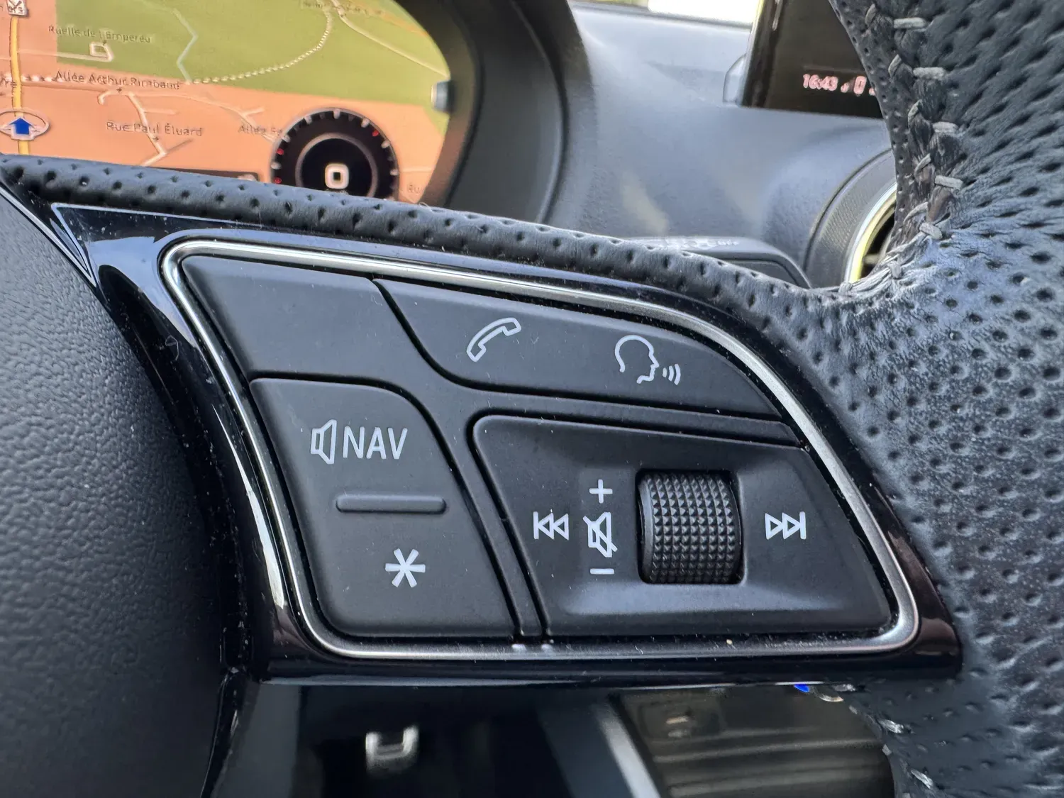 Audi Q2 35 tfsi 150 DSG S LINE PLUS